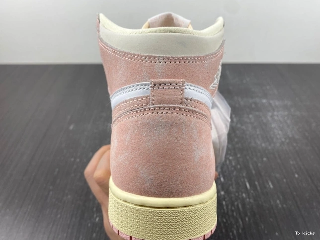 Reps TBK High Retro (Women's) Air Jordan FD2596-600 Washed Pink 1 OG 0818